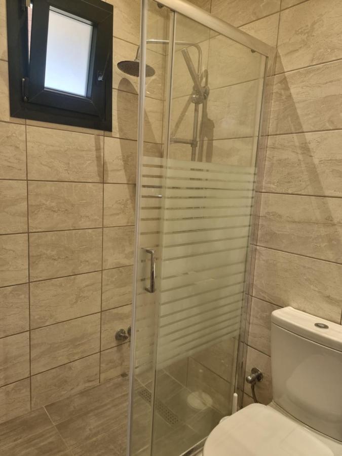 ארילס Feakes Apartments מראה חיצוני תמונה