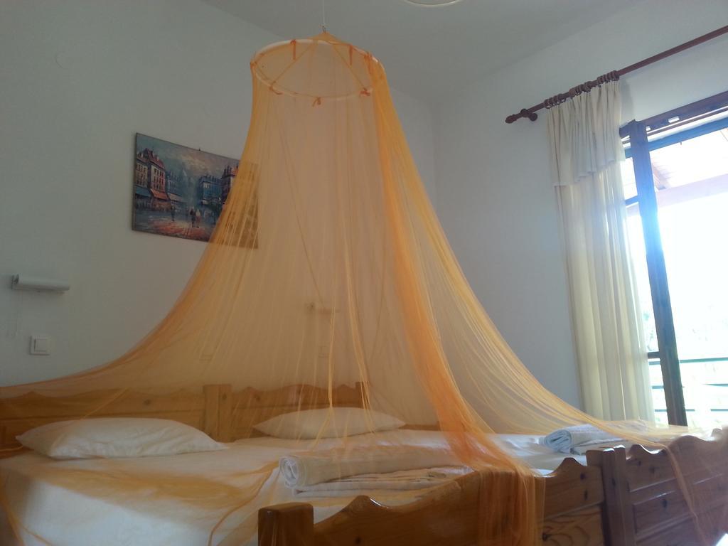 ארילס Feakes Apartments מראה חיצוני תמונה